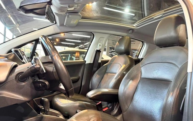 imagem-https://www.socarrao.com.br/sc-vehicle-images-prod/1311839/1792414001526-8068848_7_B_ab85128496.jpeg