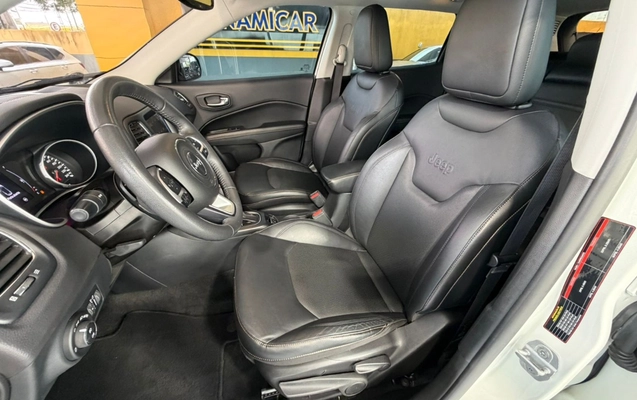 imagem-https://www.socarrao.com.br/sc-vehicle-images-prod/1312108/1778347355005-MjIuanBlZw.jpeg