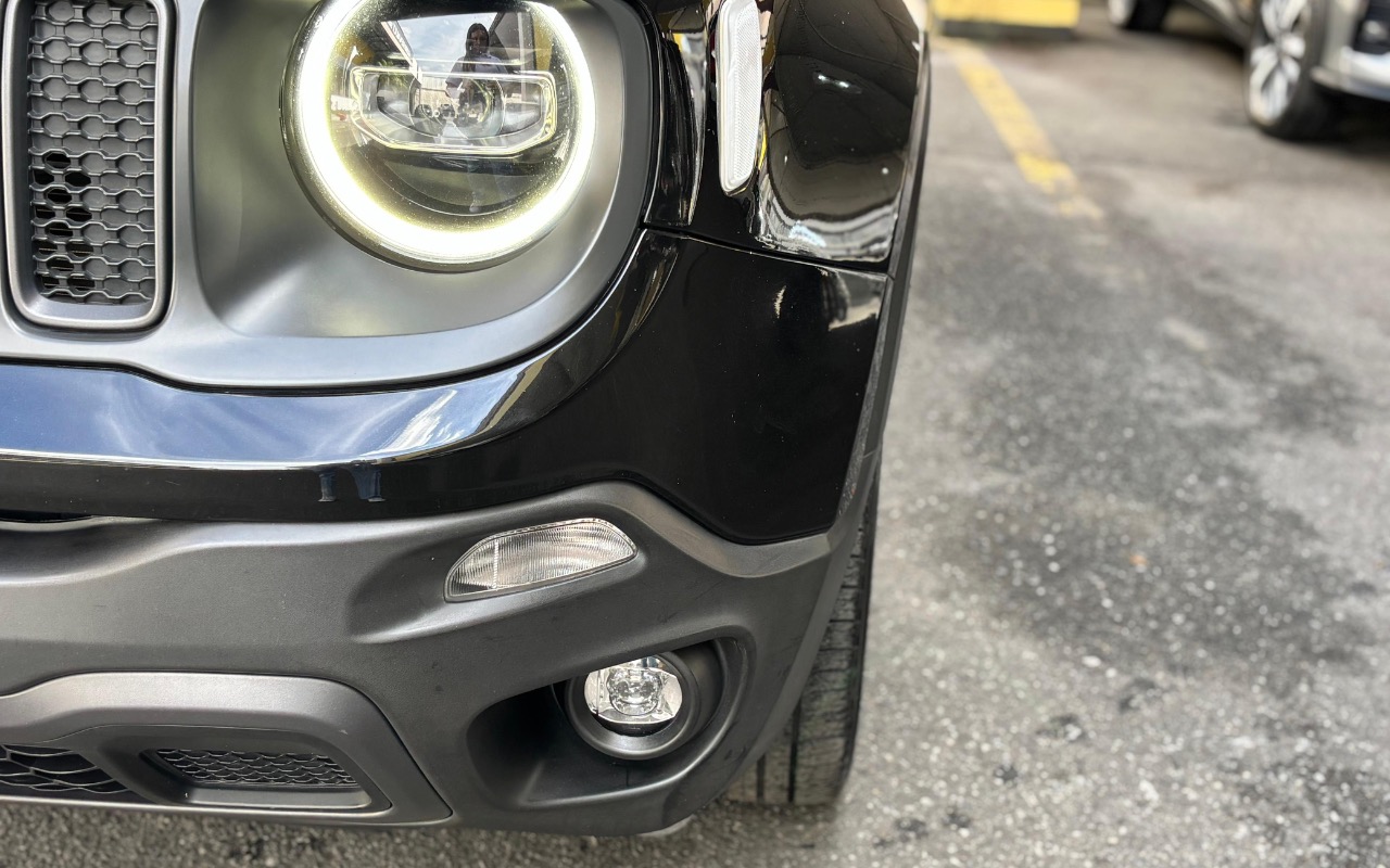 imagem-https://www.socarrao.com.br/sc-vehicle-images-prod/1312129/1778348401911-YzllY2YzYTItZDQ5YS00NTdlLWI5ZGMtZDZlNTM4MzZjODQ3LmpwZWc.jpeg