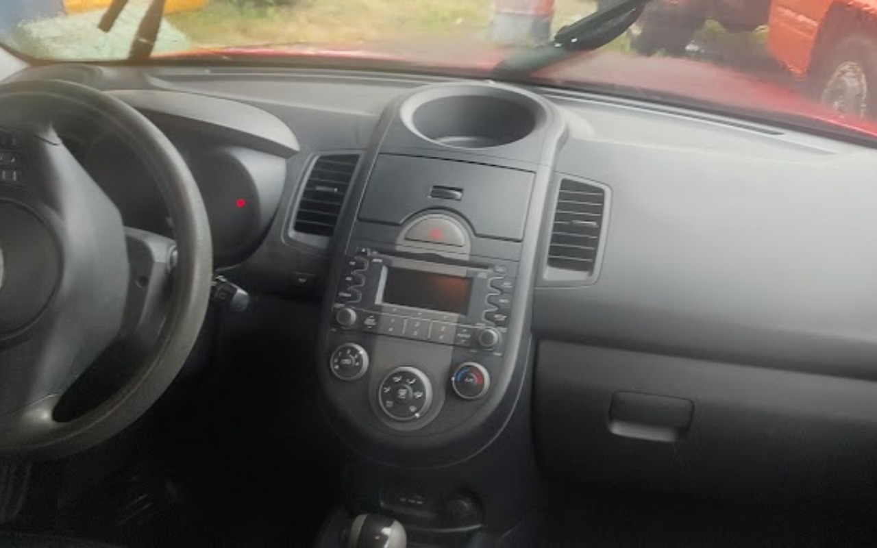 imagem-https://www.socarrao.com.br/sc-vehicle-images-prod/1312311/1778353607938-SU1HXzIwMjYwNTA5XzE0NDM1OTU1OV9IRFIuanBn.jpg