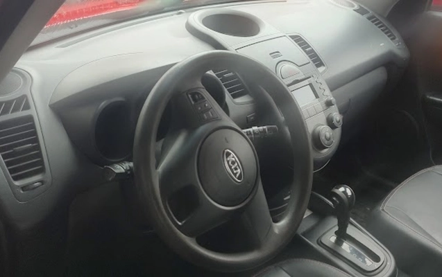 imagem-https://www.socarrao.com.br/sc-vehicle-images-prod/1312311/1778353608042-SU1HXzIwMjYwNTA5XzE0NDQxNzI1Nl9IRFIuanBn.jpg