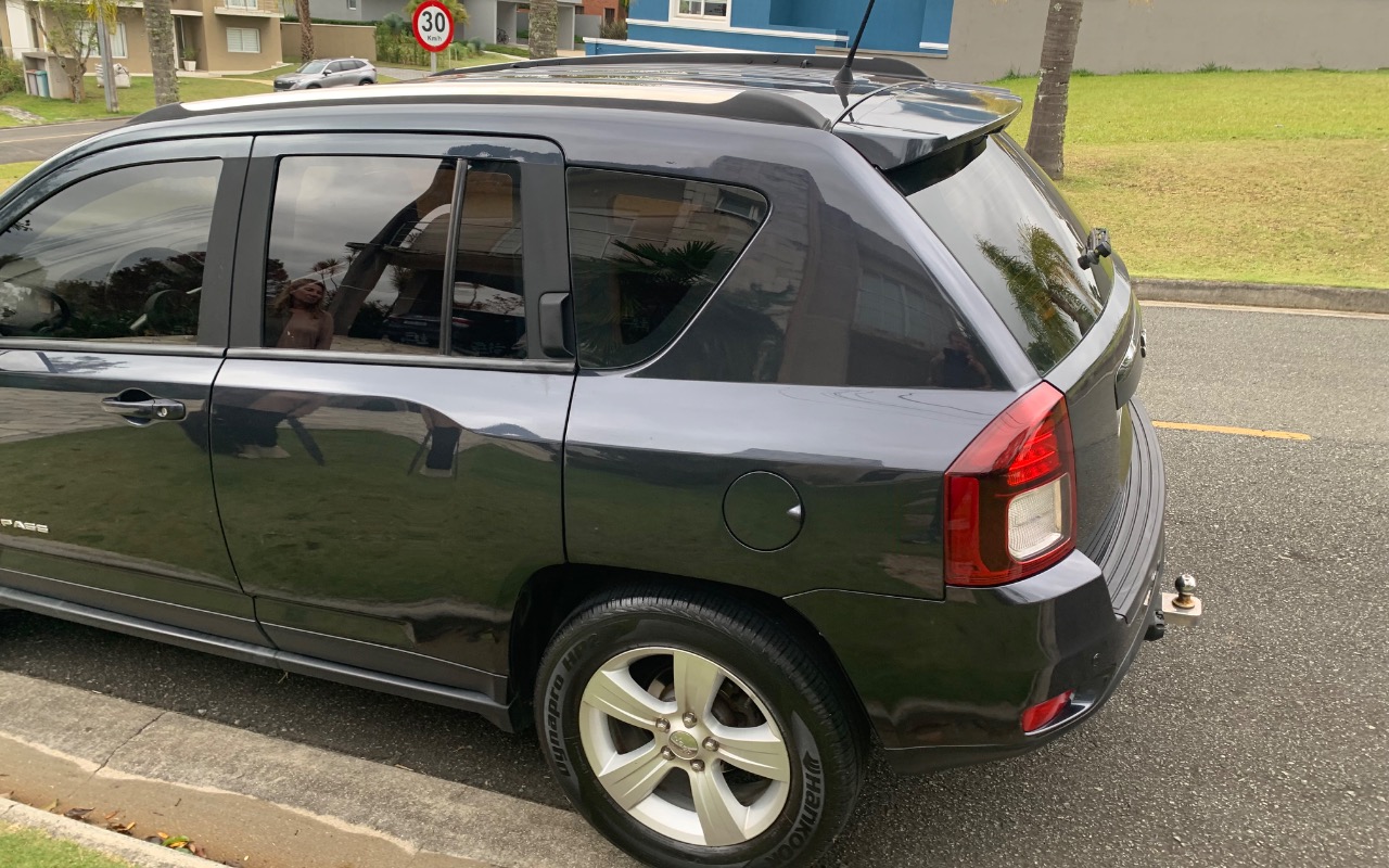imagem-https://www.socarrao.com.br/sc-vehicle-images-prod/1312478/1778367135565-SU1HXzg5MzYuanBlZw.jpeg