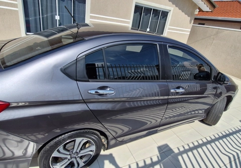 Honda City 2015 Cinza — foto 1 de 3