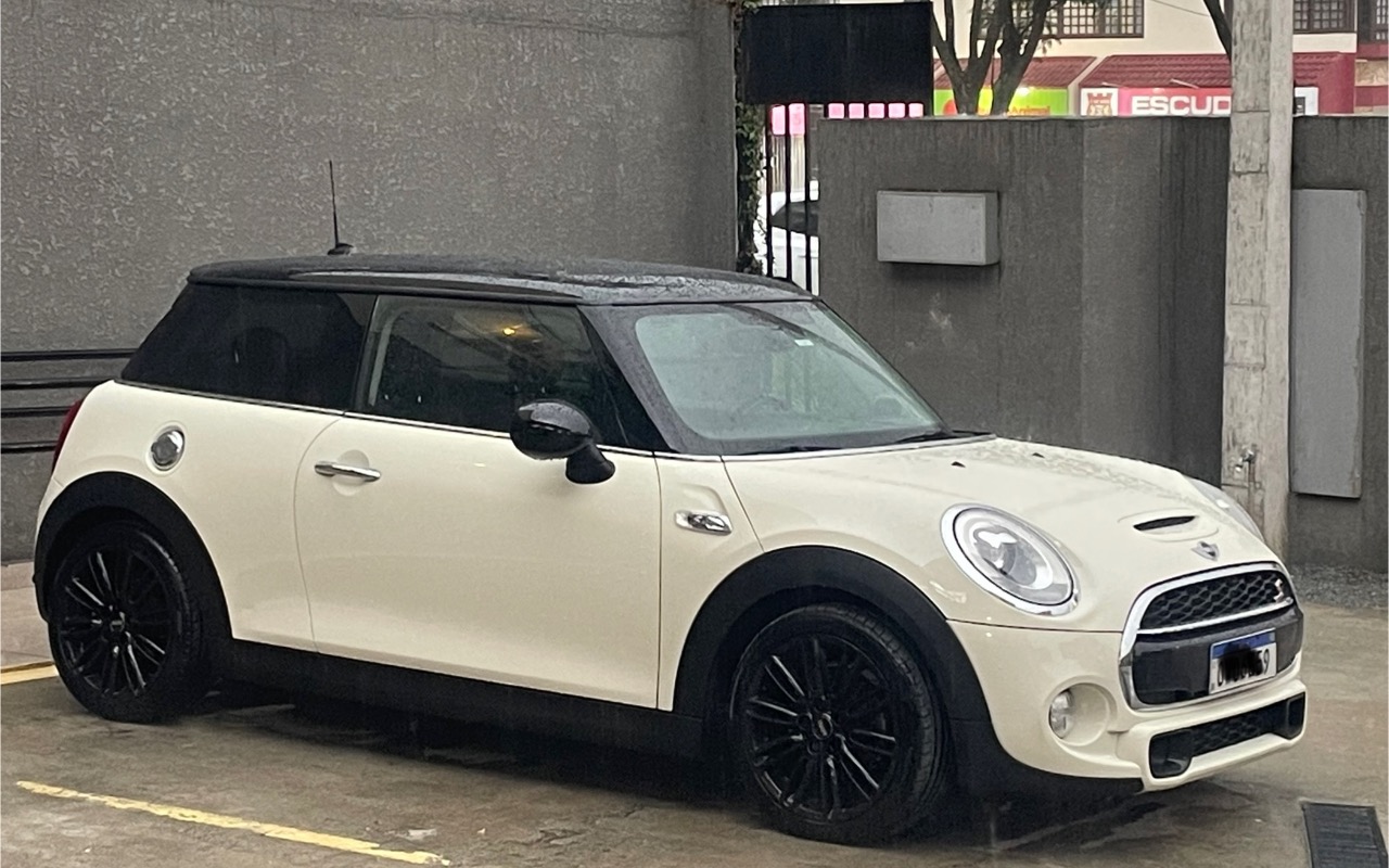 imagem de S SEVEN 2.0 TURBO 16V 3p Aut.