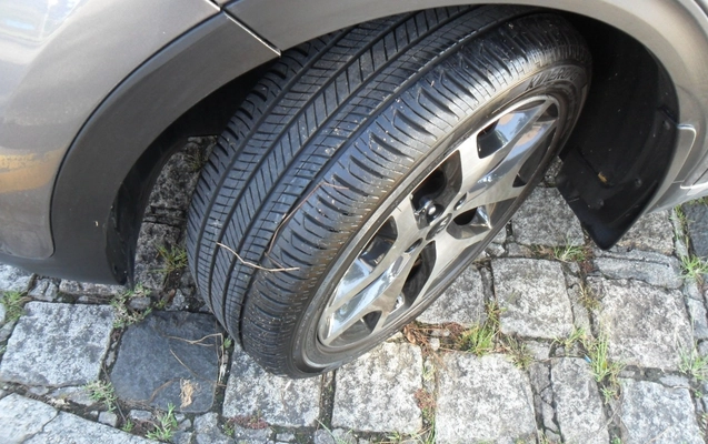 imagem-https://www.socarrao.com.br/sc-vehicle-images-prod/1324676/1778502723620-U0FNXzM0MjMgLSBDb3BpYS5KUEc.JPG