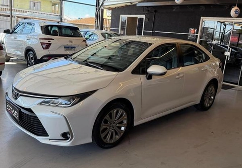 Toyota Corolla 2022 Branco — foto 1 de 3