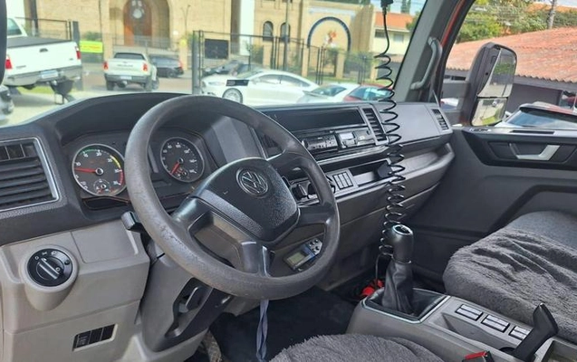 imagem-https://www.socarrao.com.br/sc-vehicle-images-prod/13253/1788276092468-6852812_7_B_8f474d3ff9.jpeg