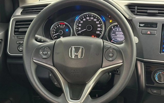 imagem-https://www.socarrao.com.br/sc-vehicle-images-prod/1325875/1787000643171-e76f6d3306fb4c378d147b241ff90989_1778505529657.jpg