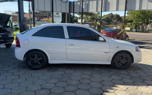 imagem-https://www.socarrao.com.br/sc-vehicle-images-prod/1325965/1779916775844-EG19D1De2kIIvdzkPwQEdXHULNczGW0v.jpg