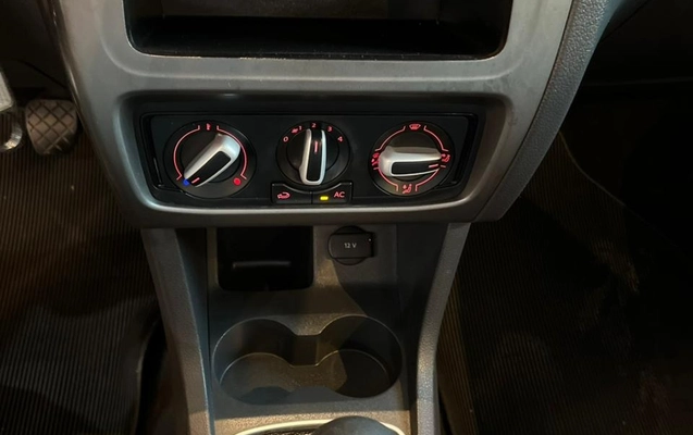 imagem-https://www.socarrao.com.br/sc-vehicle-images-prod/1326646/1778506450788-28fdd786-4eb1-4597-a800-31032e84ae1f.jpg