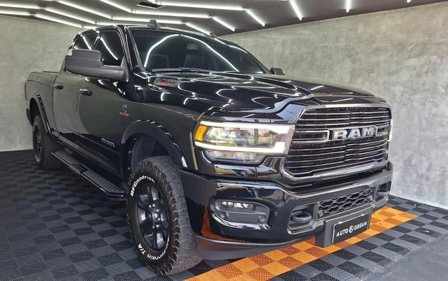 imagem-https://www.socarrao.com.br/sc-vehicle-images-prod/13272/1787919589335-5575108_1_B_f8195ce377.jpeg