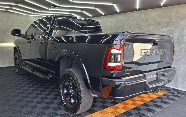 imagem-https://www.socarrao.com.br/sc-vehicle-images-prod/13272/1787919589346-5575108_2_B_df10836ff9.jpeg