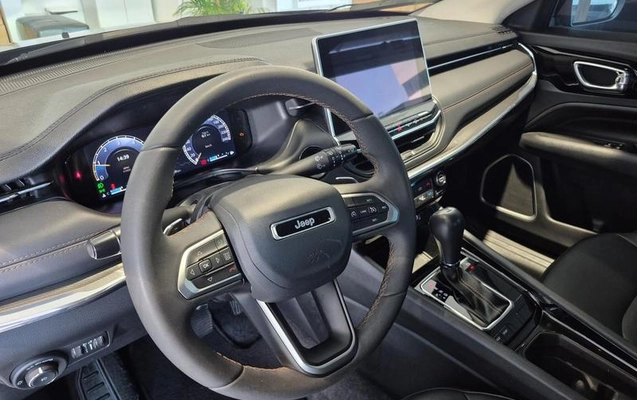 imagem-https://www.socarrao.com.br/sc-vehicle-images-prod/1327568/1787055888473-8074857_11_B_a5bed9c2c8.jpeg