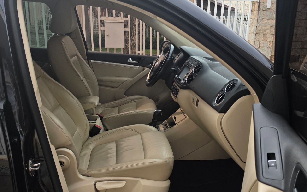imagem-https://www.socarrao.com.br/sc-vehicle-images-prod/1327905/1786107350571-MjAyNjA4MDJfMTQ1ODM1LmpwZw.jpg
