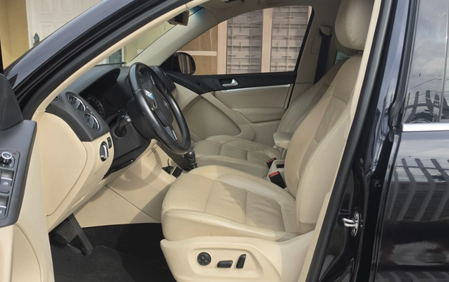 imagem-https://www.socarrao.com.br/sc-vehicle-images-prod/1327905/1786107351146-MjAyNjA4MDJfMTQ1NzU4LmpwZw.jpg