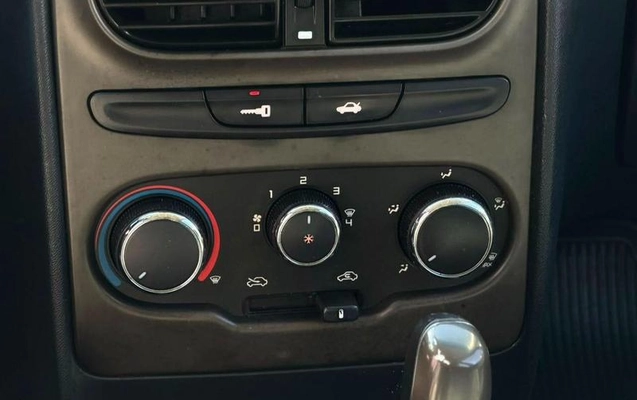 imagem-https://www.socarrao.com.br/sc-vehicle-images-prod/1328041/1785436910954-7928823_10_B_fa87f37722.jpeg