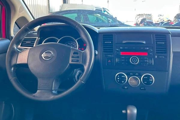 imagem-https://www.socarrao.com.br/sc-vehicle-images-prod/1330583/1789071614858-8075421_13_B_ae1c06304d.jpeg