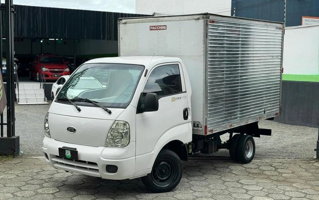 imagem-https://www.socarrao.com.br/sc-vehicle-images-prod/1332659/1789072274583-8074953_8_B_72ce894cc0.jpeg