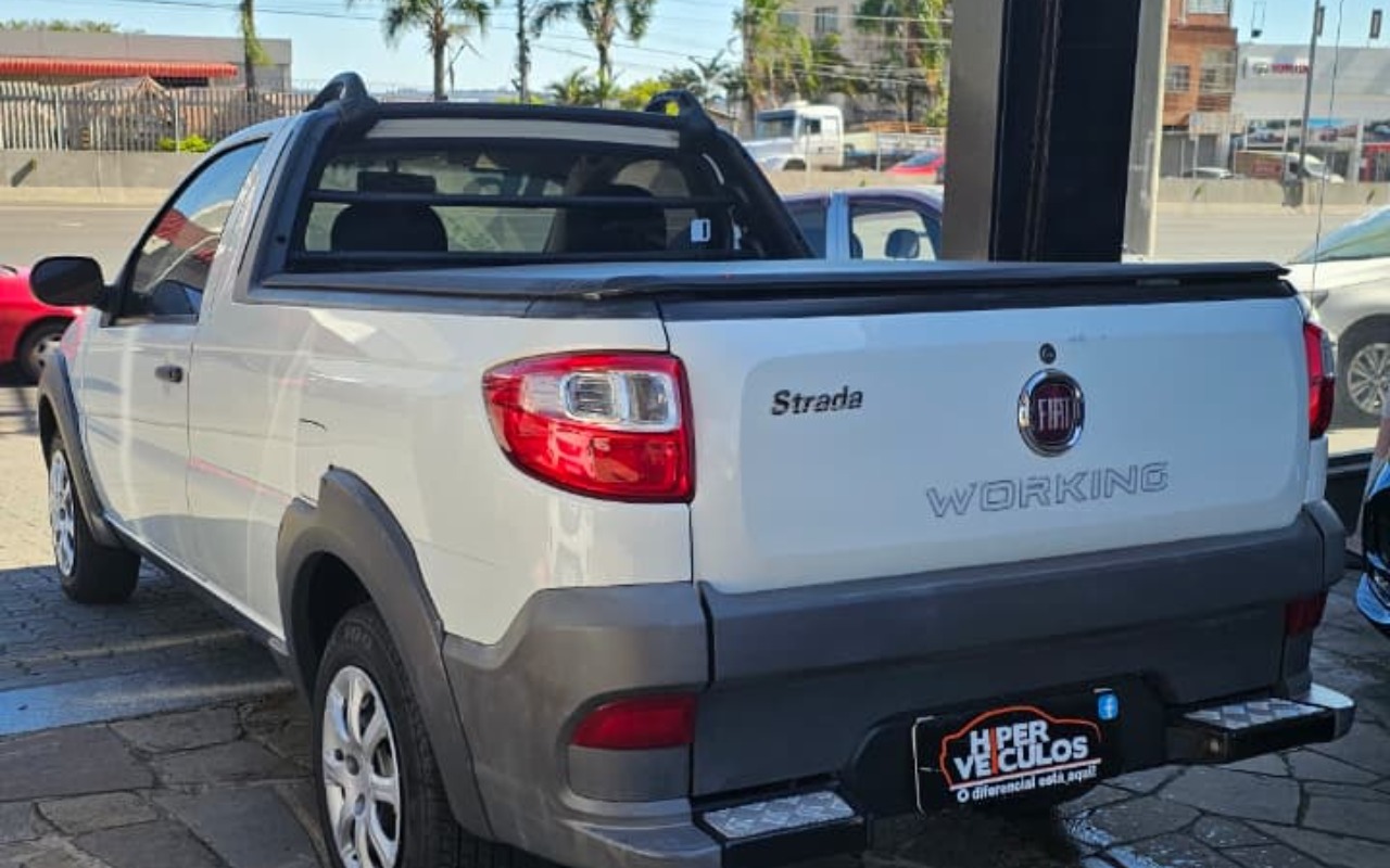 imagem-https://www.socarrao.com.br/sc-vehicle-images-prod/1333533/1778517312131-YmI0MmRlM2ItMzcyYS00NDc2LTkwODctZDRmNmJhMzljNzZjLmpwZw.jpg