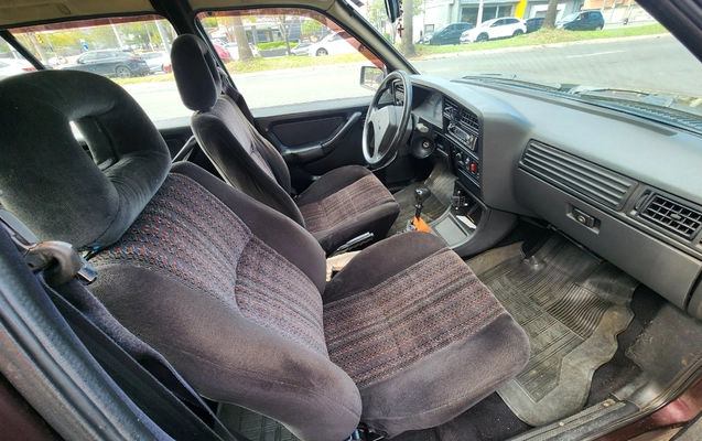 imagem-https://www.socarrao.com.br/sc-vehicle-images-prod/1335483/1778520870658-MjAyNjA1MDlfMTEyMTE3LmpwZw.jpg