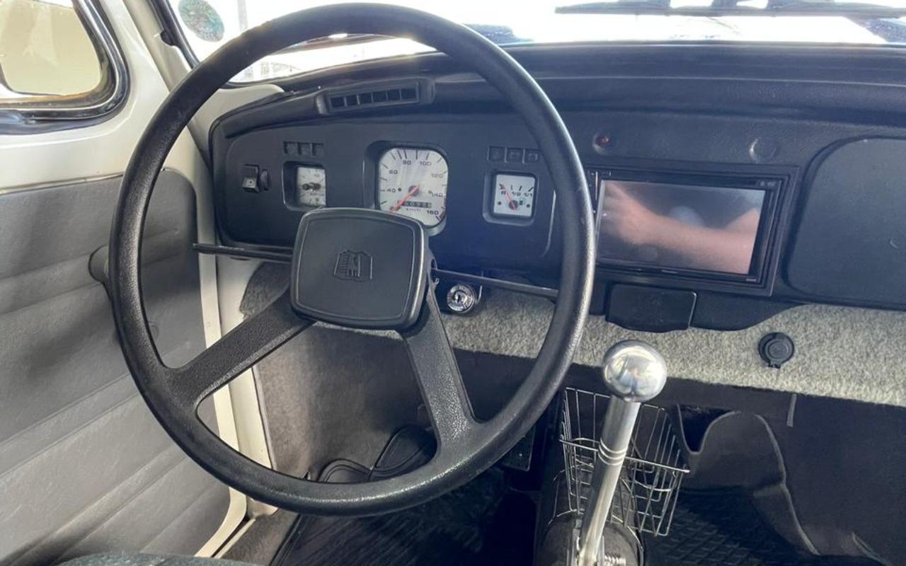 imagem-https://www.socarrao.com.br/sc-vehicle-images-prod/1336158/1778522039383-SU1HLTIwMjYwNDI4LVdBMDEzMS5qcGc.jpg