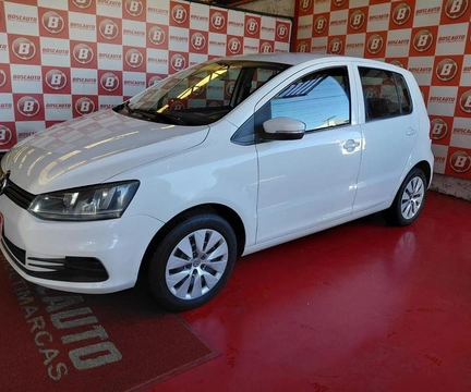Volkswagen Fox 2015 Branco — foto 1 de 3