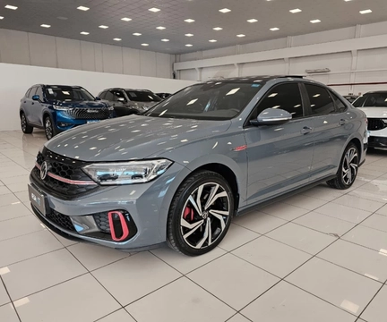 Volkswagen Jetta 2024 Cinza — foto 1 de 3