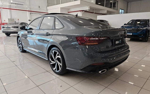 imagem-https://www.socarrao.com.br/sc-vehicle-images-prod/1337391/1789677827869-Dr6ZeZSUpMAK4mDHYvtxkc3T4MoExKje.jpg