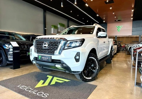 Nissan Frontier 2024 Branco — foto 1 de 3