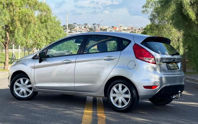 imagem-https://www.socarrao.com.br/sc-vehicle-images-prod/1339997/1788976809008-7870671_1_B_6184f9f093.jpeg