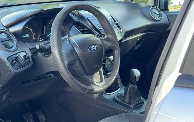 imagem-https://www.socarrao.com.br/sc-vehicle-images-prod/1339997/1788976809012-7870671_0_B_9bafdb43a8.jpeg