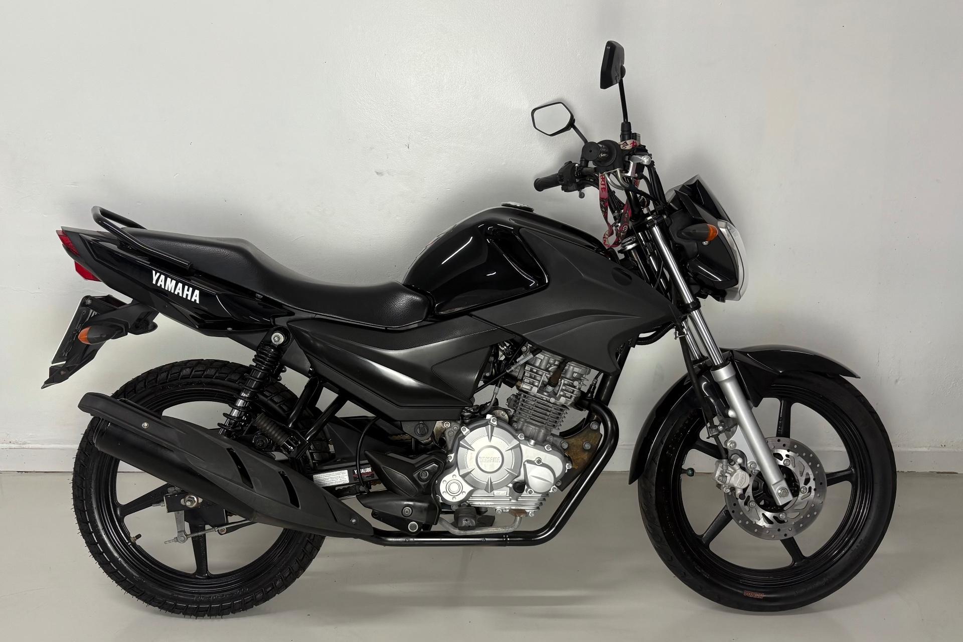 YAMAHA YBR 125 ED 2022 Preto — foto 1 de 3