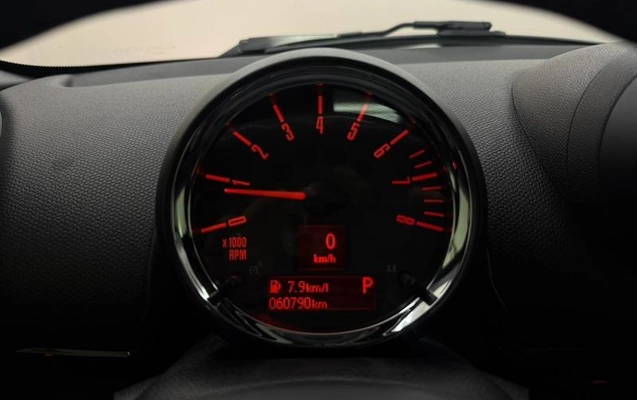 imagem-https://www.socarrao.com.br/sc-vehicle-images-prod/1340740/1788269997828-8075418_14_B_9b08a2c0e0.jpeg