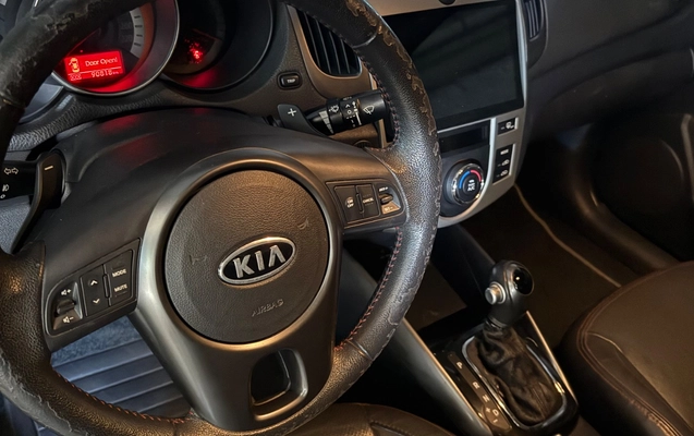 imagem-https://www.socarrao.com.br/sc-vehicle-images-prod/1343478/1778534039007-SU1HXzU2NjAuanBlZw.jpeg