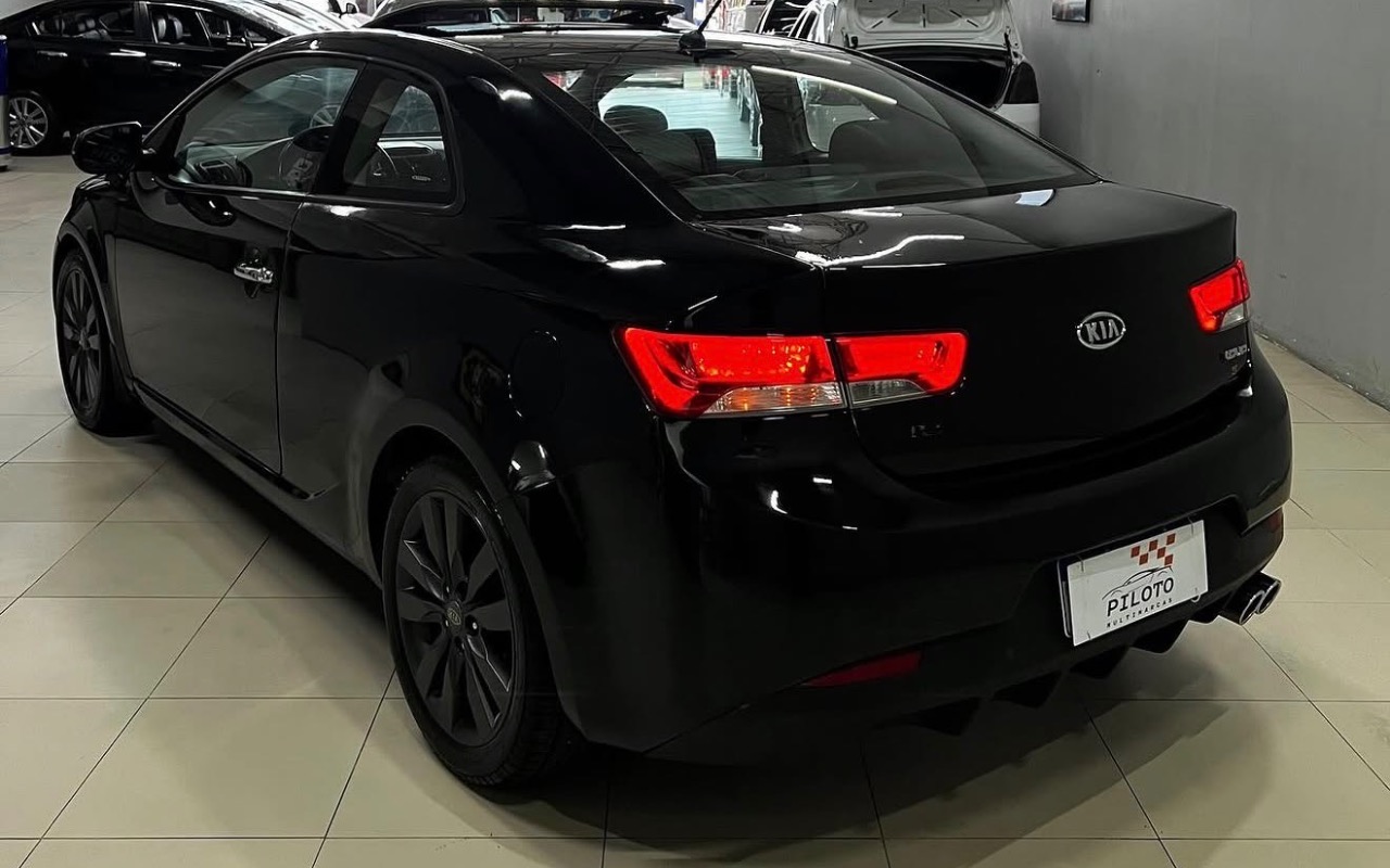 imagem-https://www.socarrao.com.br/sc-vehicle-images-prod/1343478/1778534040312-SU1HXzU2NTMuanBlZw.jpeg