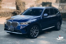 imagem de XDRIVE 30e X-Line Turbo Aut. (Híb.)