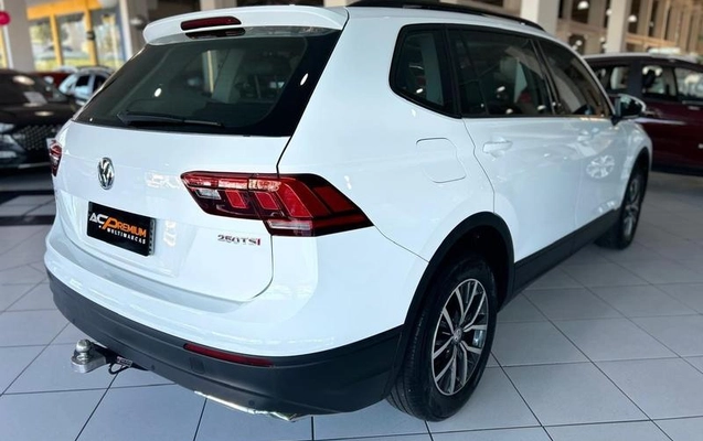 imagem-https://www.socarrao.com.br/sc-vehicle-images-prod/1345087/1789657625005-8056891_4_B_a33f91b877.jpeg