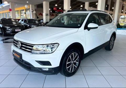 Volkswagen Tiguan 2018 Branco — foto 1 de 3