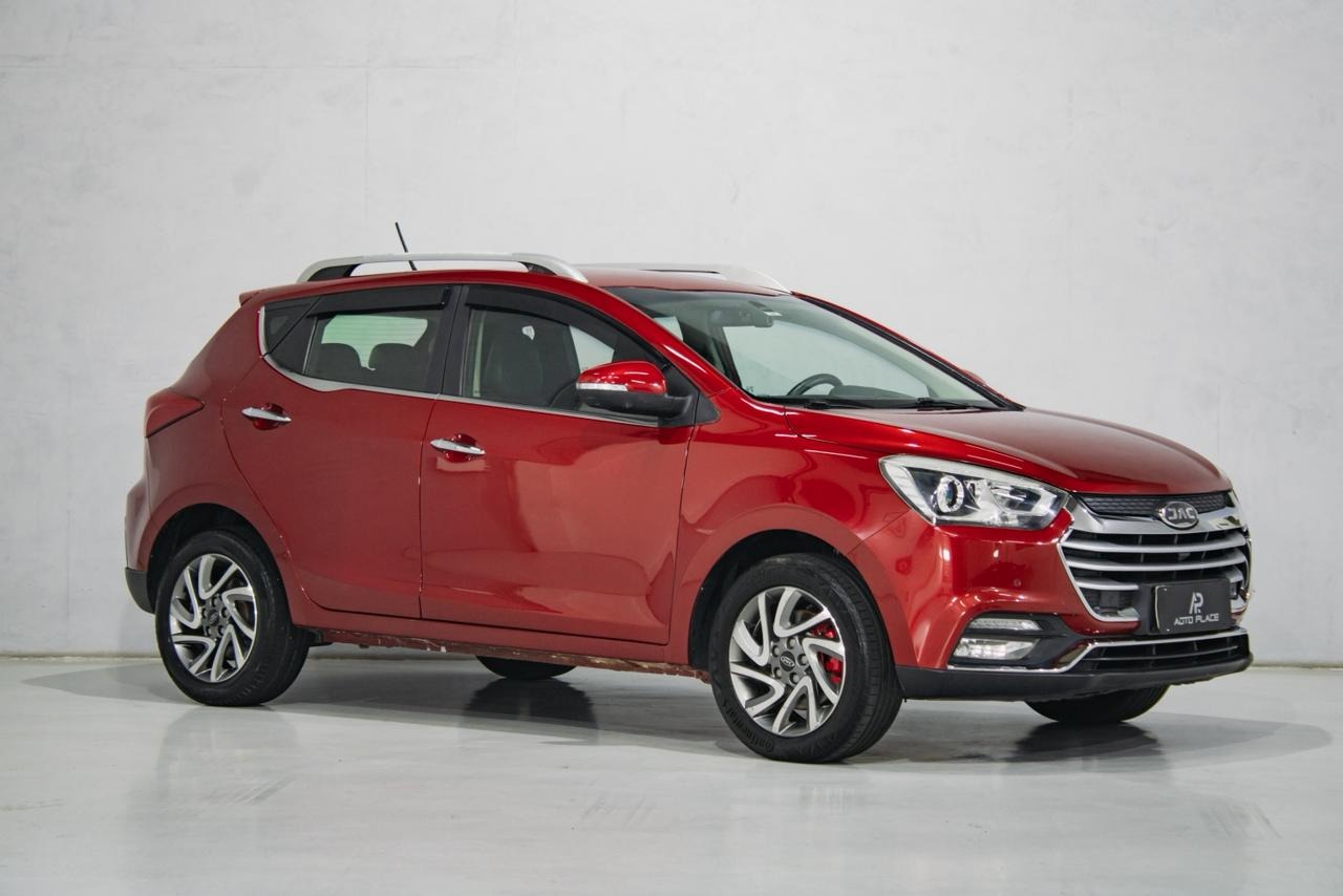 JAC T40 1.6 16V 5p Aut. na cor Vermelho em São José dos Pinhais / PR - 13491