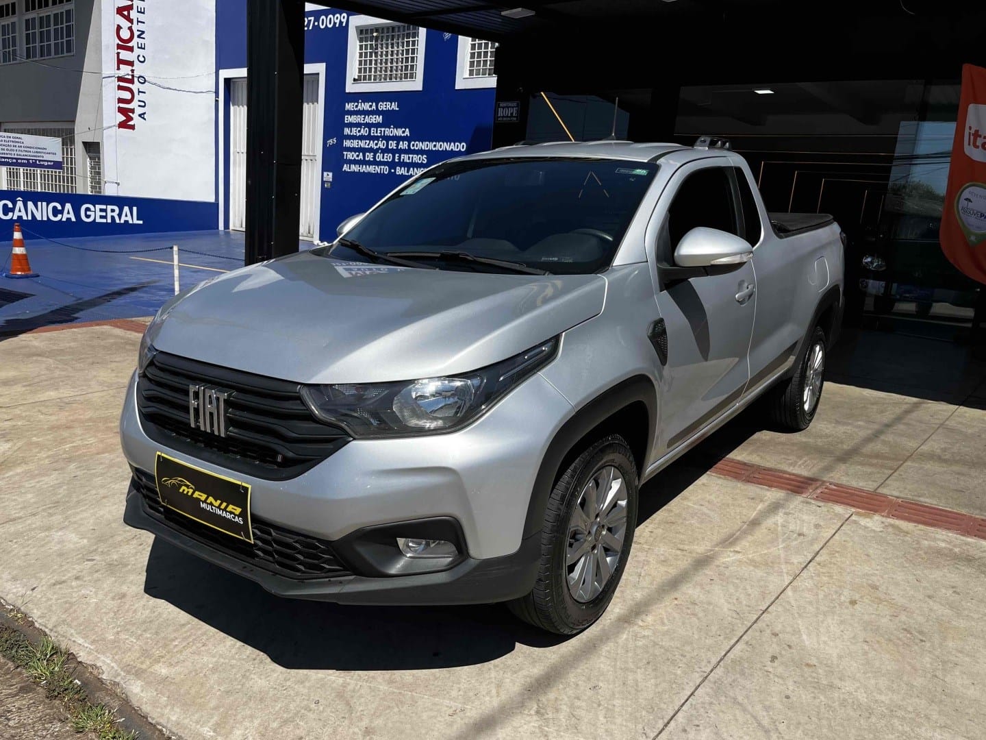 Fiat Strada Freedom 1.3 Flex 8V CD na cor Cinza em Londrina / PR - 13550