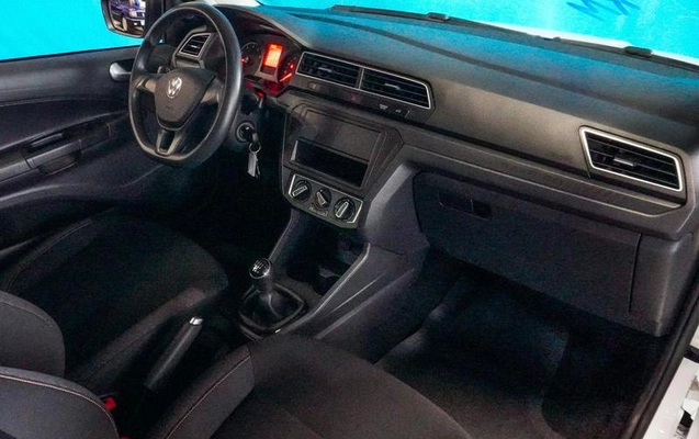 imagem-https://www.socarrao.com.br/sc-vehicle-images-prod/1361882/1786137178263-8062620_21_B_707baa9ea9.jpeg