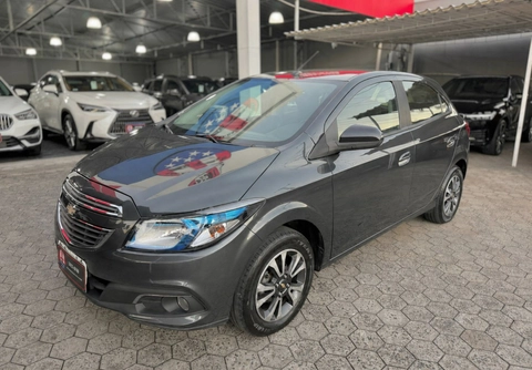 Chevrolet Onix 2016 Cinza — foto 1 de 3