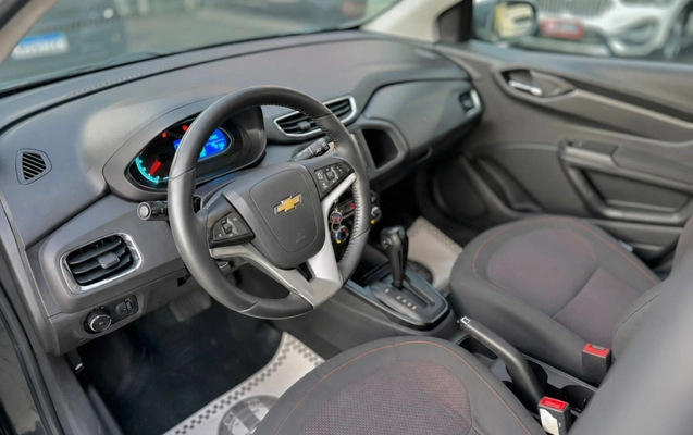 imagem-https://www.socarrao.com.br/sc-vehicle-images-prod/1361899/1778588795217-7ee7e47e-f42a-438a-b4de-ce8b9ee302bc.jpg