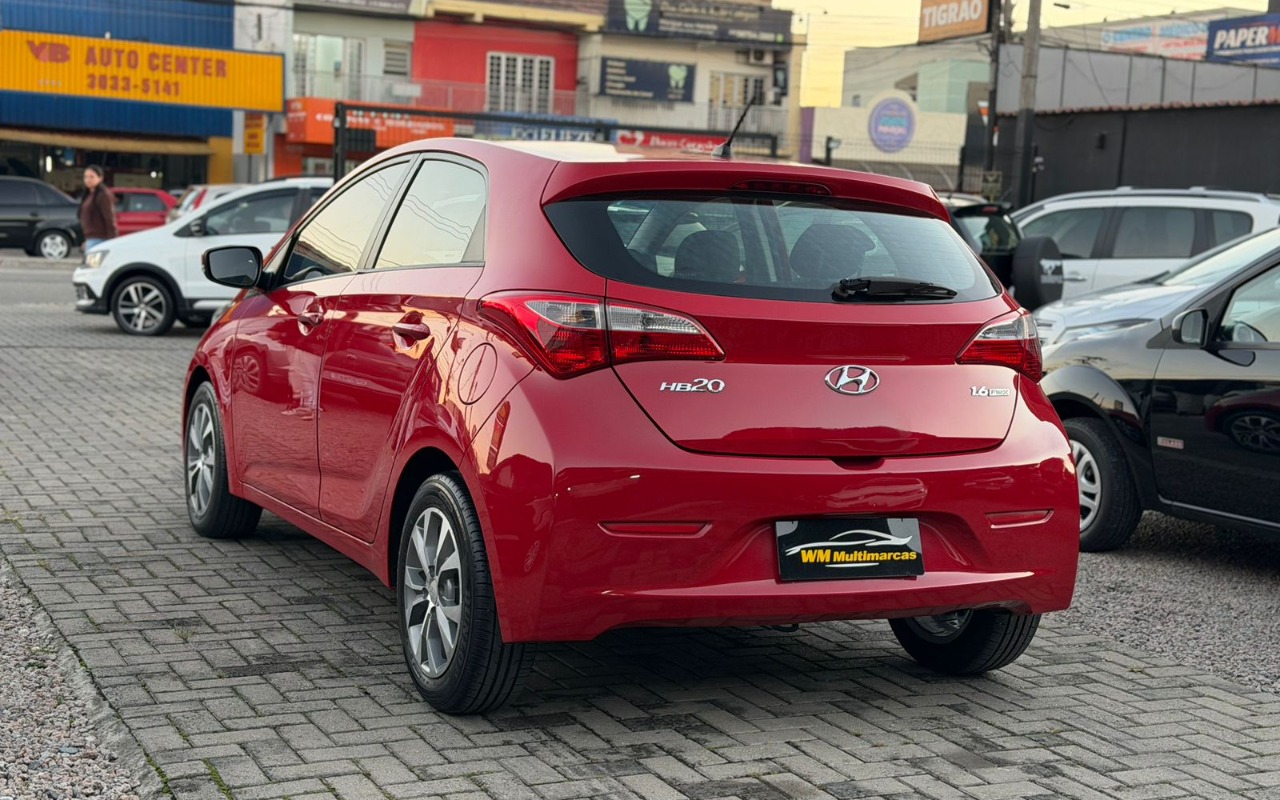 imagem-https://www.socarrao.com.br/sc-vehicle-images-prod/1361979/1778589745000-V2hhdHNBcHAgSW1hZ2UgMjAyNi0wNS0xMSBhdCAxOC4yMi4xMS5qcGVn.jpeg