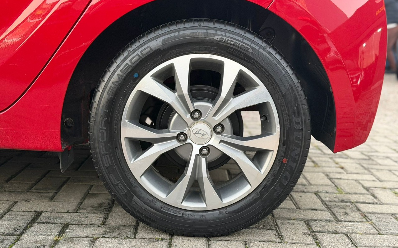 imagem-https://www.socarrao.com.br/sc-vehicle-images-prod/1361979/1778589745187-V2hhdHNBcHAgSW1hZ2UgMjAyNi0wNS0xMSBhdCAxOC4yMi4xMi5qcGVn.jpeg