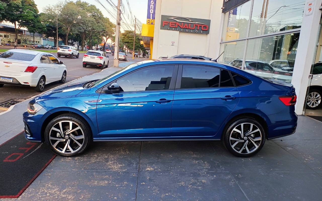 imagem-https://www.socarrao.com.br/sc-vehicle-images-prod/1362073/1778590972316-VlcgVklSVFVTIDEuNCAyNTAgVFNJIEdUUyBBVVRPTcOBVElDTyAyMDIyIEFaVUwgOS5qcGc.jpg