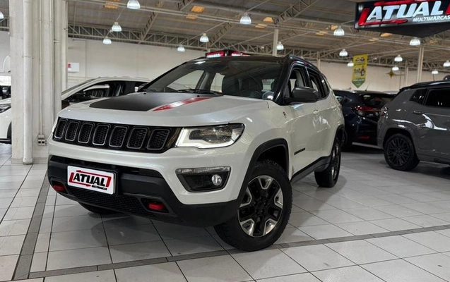 imagem-https://www.socarrao.com.br/sc-vehicle-images-prod/1363633/1788198397222-8076691_16_B_9e893cb4e3.jpeg