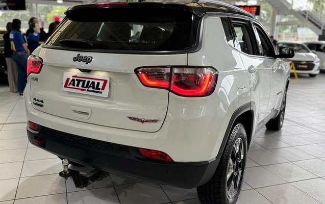 imagem-https://www.socarrao.com.br/sc-vehicle-images-prod/1363633/1788198397226-8076691_8_B_1220bfc7cb.jpeg