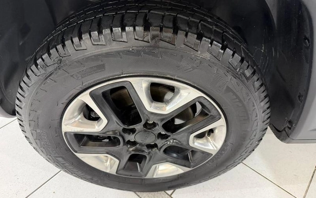 imagem-https://www.socarrao.com.br/sc-vehicle-images-prod/1363633/1788198397240-8076691_1_B_6124bce7a4.jpeg