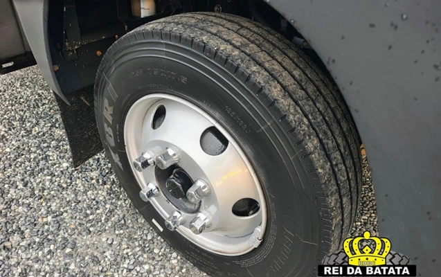 imagem-https://www.socarrao.com.br/sc-vehicle-images-prod/1364601/1778594775766-MTcuanBn.jpg
